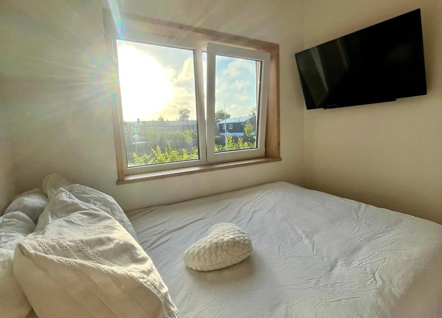 Tiny House In Center Aalsmeer I Close To Schiphol & Amsterdam